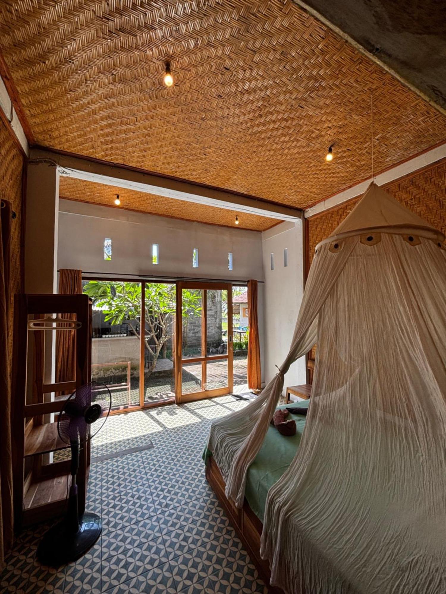 THE NYAMO surf&stay Pulukan Extérieur photo