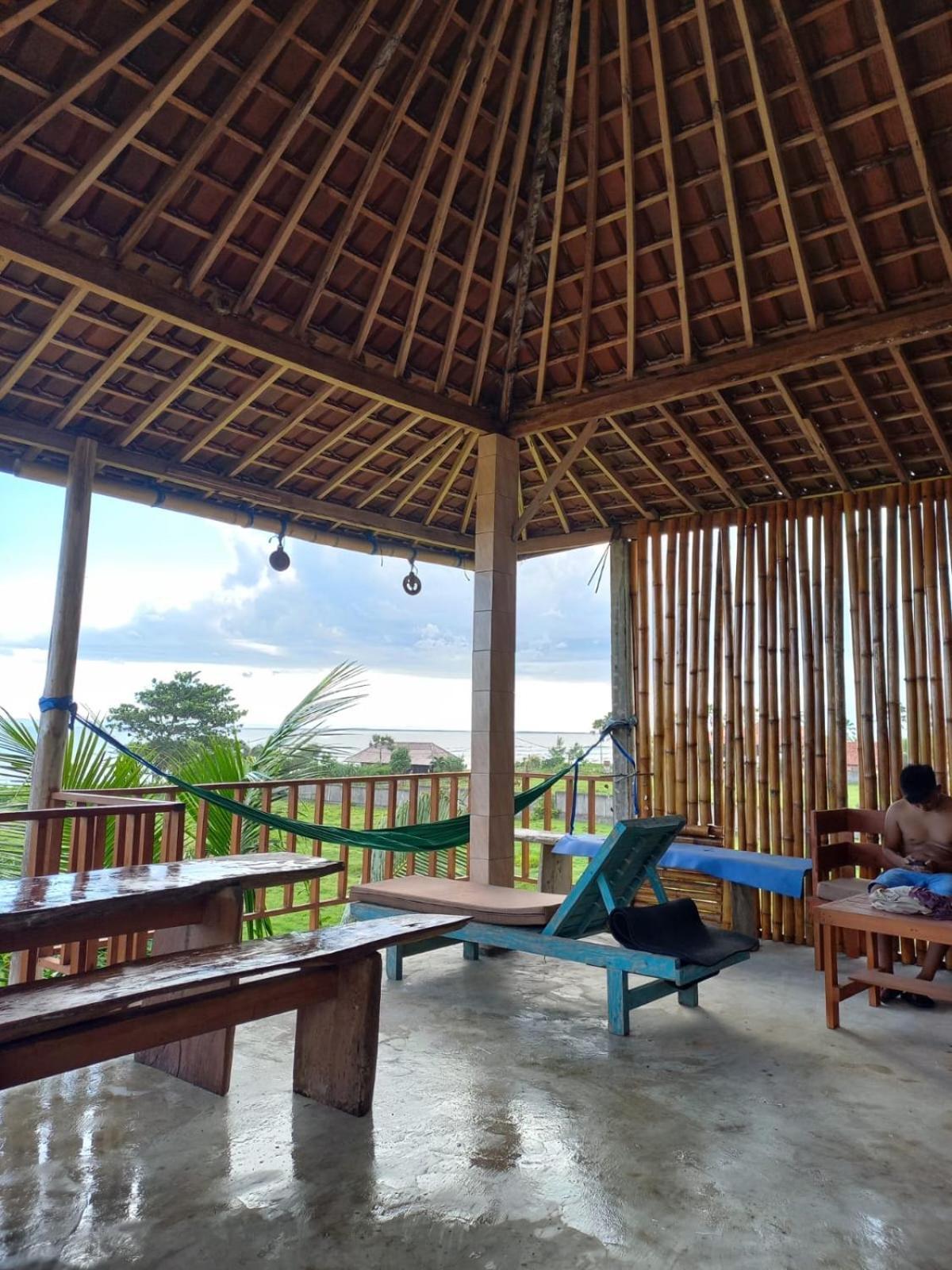 THE NYAMO surf&stay Pulukan Extérieur photo